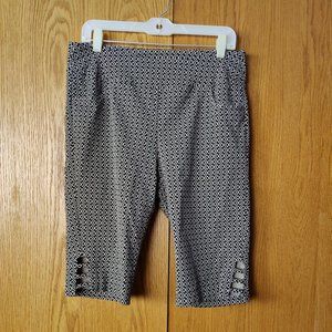 Bermuda Stretch Shorts